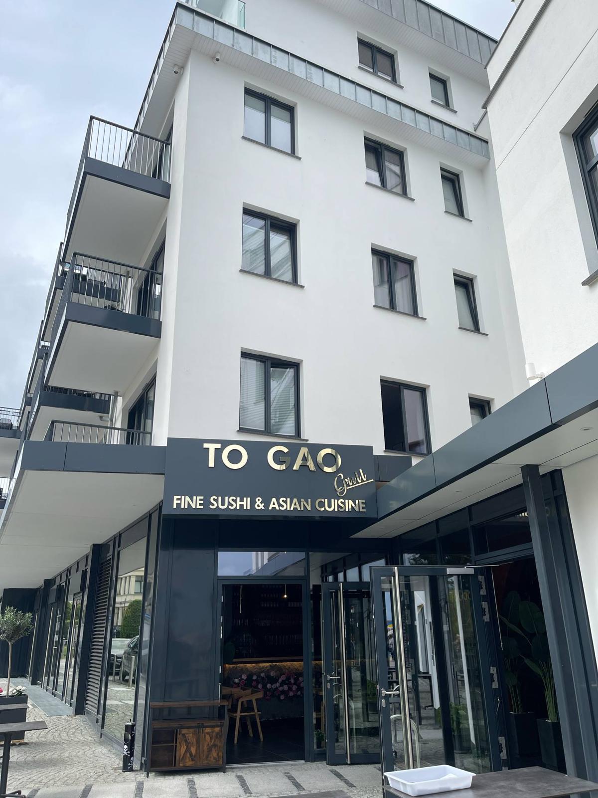 Eingang von TOGAO in Ahlbeck